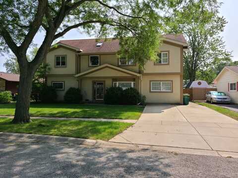623 Willow Lane, Elk Grove Village, IL 60007