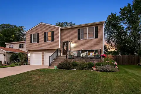 20517 Acorn Ridge Drive S, Frankfort, IL 60423