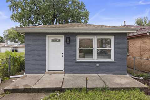 7353 S Hoyne Avenue, Chicago, IL 60636