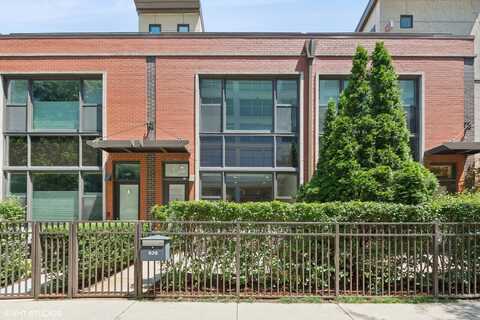 939 N Kingsbury Street, Chicago, IL 60610