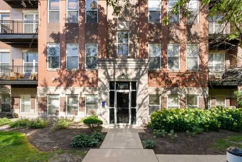 1255 N Orleans Court, Chicago, IL 60610