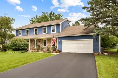 710 Sprucetree Lane, Algonquin, IL 60102