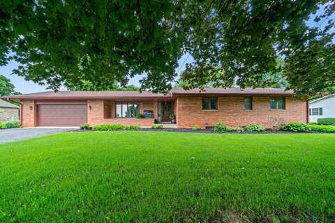 1102 Vale Street S, Sandwich, IL 60548