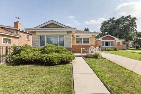 8637 Plainfield Road, Lyons, IL 60534