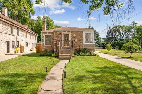 447 N Northwest Highway, Park Ridge, IL 60068
