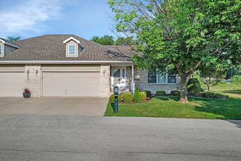 78 Oregon Trail, Coal City, IL 60416