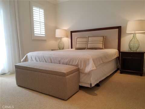 89 Winding Way, Irvine, CA 92620