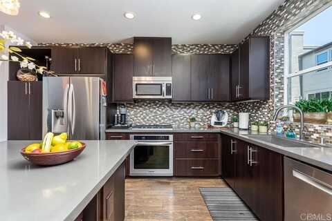 7799 Stylus Drive, San Diego, CA 92108