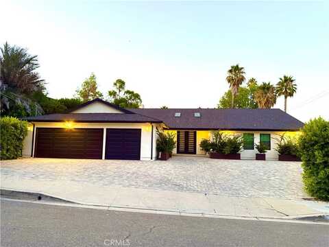 20301 Reaza Place, Woodland Hills, CA 91364