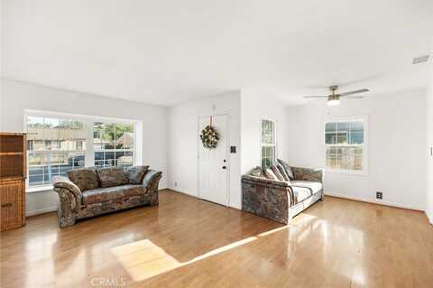 1517 W Grand Avenue, Pomona, CA 91766