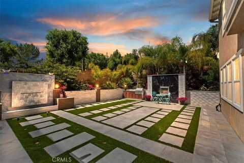 8851 Soothing Court, Corona, CA 92883