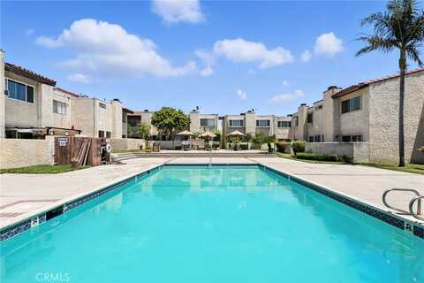 8800 Kester Avenue, Panorama City, CA 91402