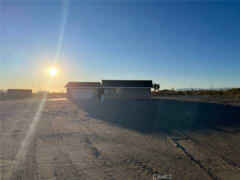 14549 Valle Vista Road, Phelan, CA 92371