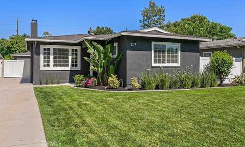 2117 Poinsettia Street, Santa Ana, CA 92706