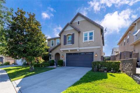 5534 Hartness Court, Fontana, CA 92336