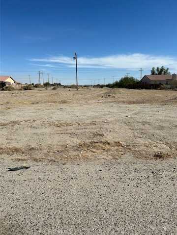 2045 Desert Circle, Thermal, CA 92274