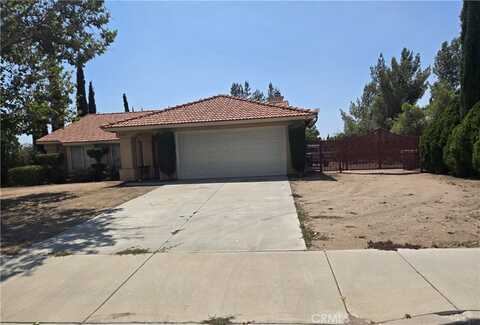 6822 11th Avenue, Hesperia, CA 92345