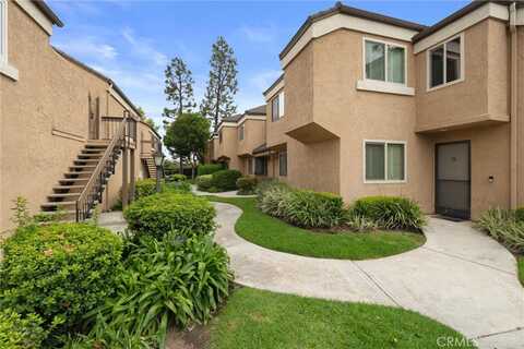 16882 Eastlake Lane, Huntington Beach, CA 92647