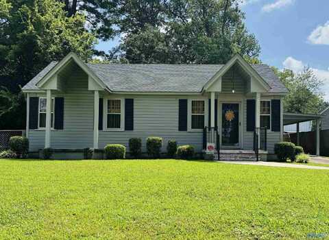 1206 High Street SW, Hartselle, AL 35640