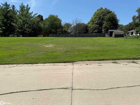 1303 Summit Street, Red Oak, IA 51566