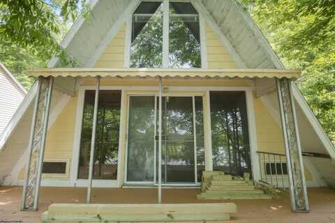 431 Valley Falls Road, Fairmont, WV 26554