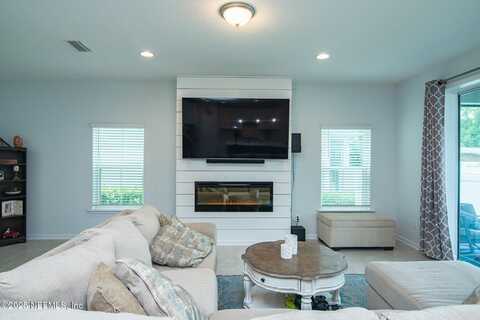 2134 HAWKEYE Place, Fleming Island, FL 32003