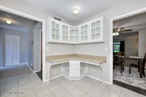 319 GREENCASTLE Road unit: 58, Jacksonville, FL 32225