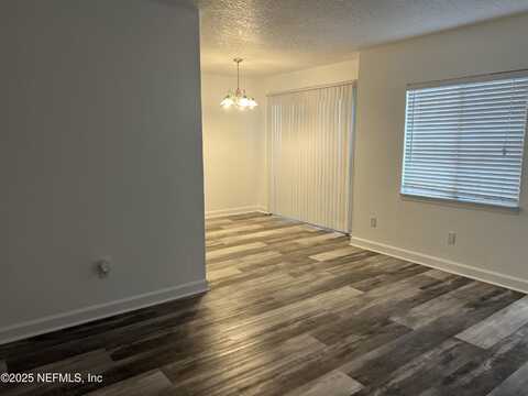 1800 PARK Avenue unit: 355, Orange Park, FL 32073