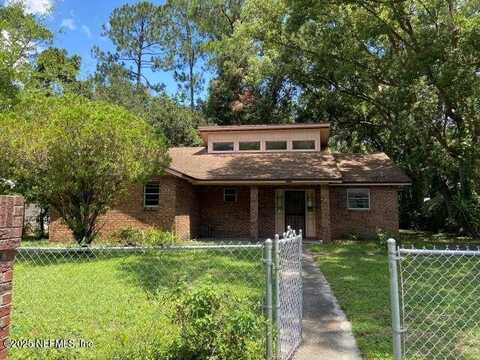 2121 SESSIONS Lane, Jacksonville, FL 32207