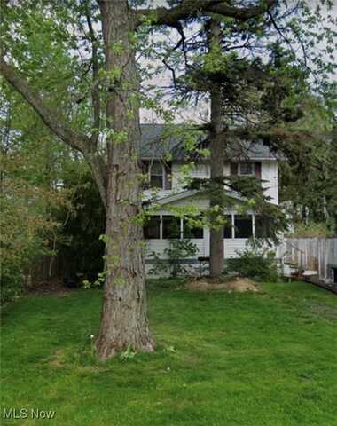 151 Hawk Avenue, Ellet, OH 44312