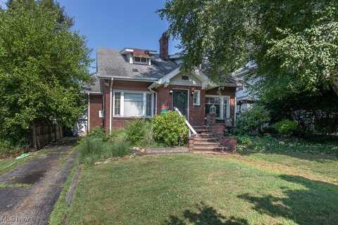 958 Woodward Avenue, Akron, OH 44310