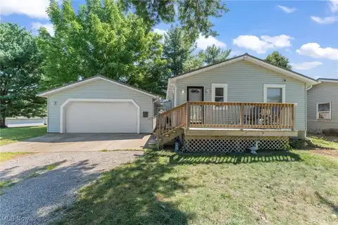 104 24th Street NW, Massillon, OH 44647