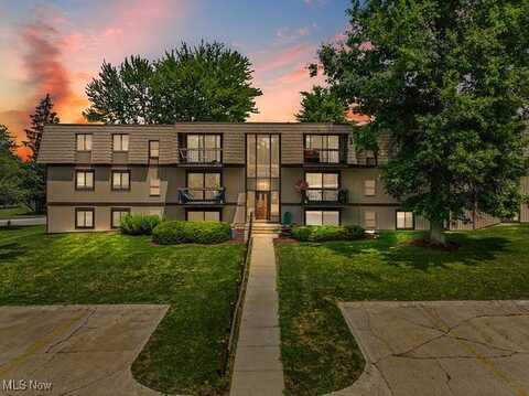 9521 Sunrise Boulevard, North Royalton, OH 44133