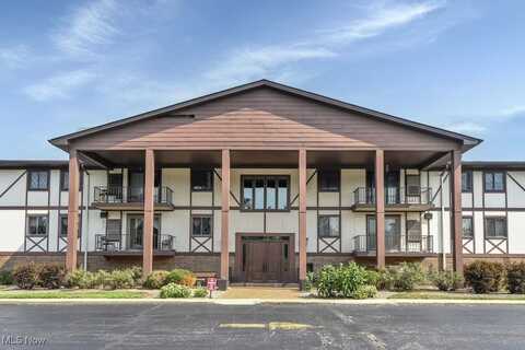 4849 Grace Road, North Olmsted, OH 44070