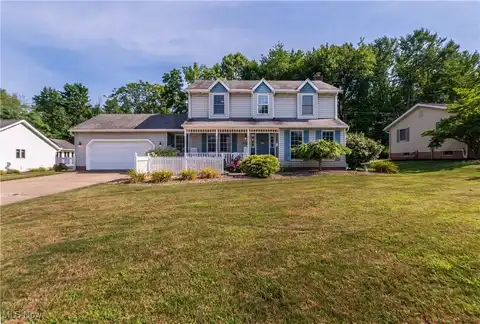 2521 Meadowwind Lane NE, Massillon, OH 44646