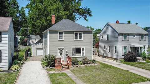 413 Pierce Avenue, Cuyahoga Falls, OH 44221