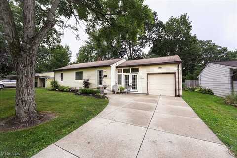 1249 Dewitt Drive, Akron, OH 44313