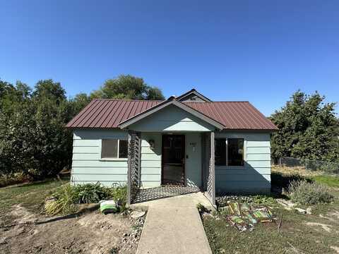 550 HOFSTETTER ST, COLVILLE, WA 99114