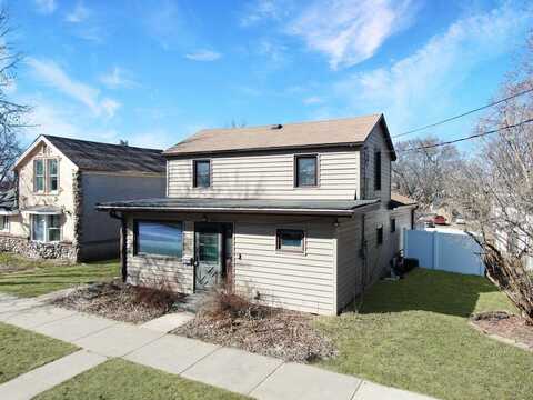 219 Glendale AVENUE, Tomah, WI 54660