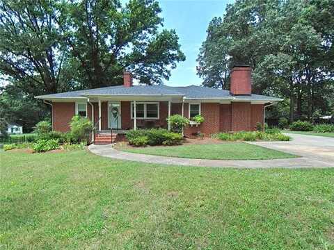 2228 Oak Hill Drive, Greensboro, NC 27408