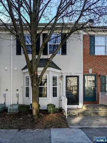 2222 Lancaster Court, Mahwah, NJ 07430