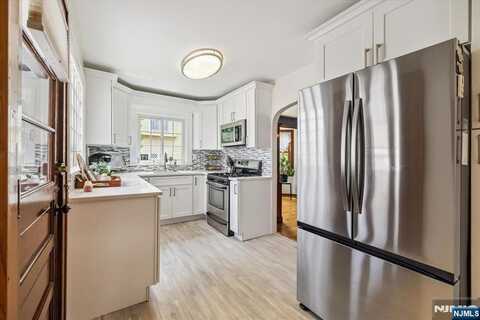 201 Euclid Avenue, Ridgefield Park, NJ 07660