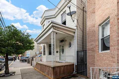 126 62nd Street, West New York, NJ 07093
