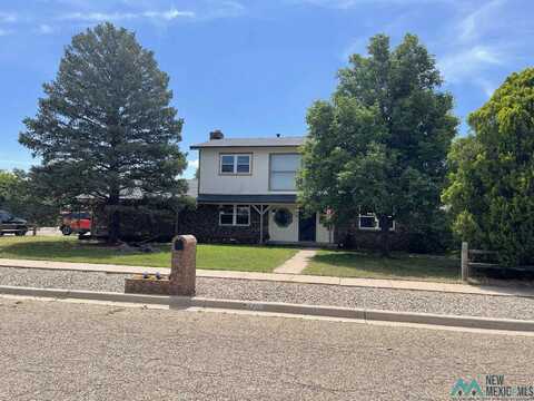 1701 Courtland Circle, Clovis, NM 88101