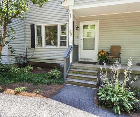49 Boulder Drive, Londonderry, NH 03053
