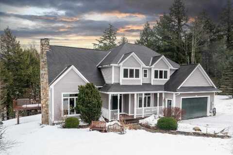 4 Garden Loop Road, Winhall, VT 05340