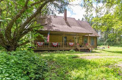 60 Chocolate Moose Lane, Lyndon, VT 05851