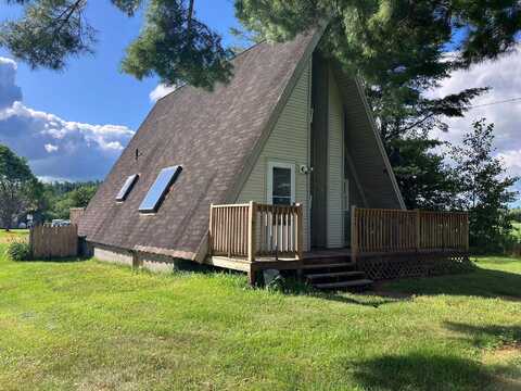 7047 VT Route 100, Troy, VT 05868