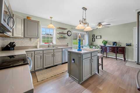 101 Waterman Street, Barre, VT 05649
