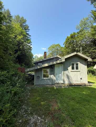 1528 Eastman Road, Grafton, VT 05146